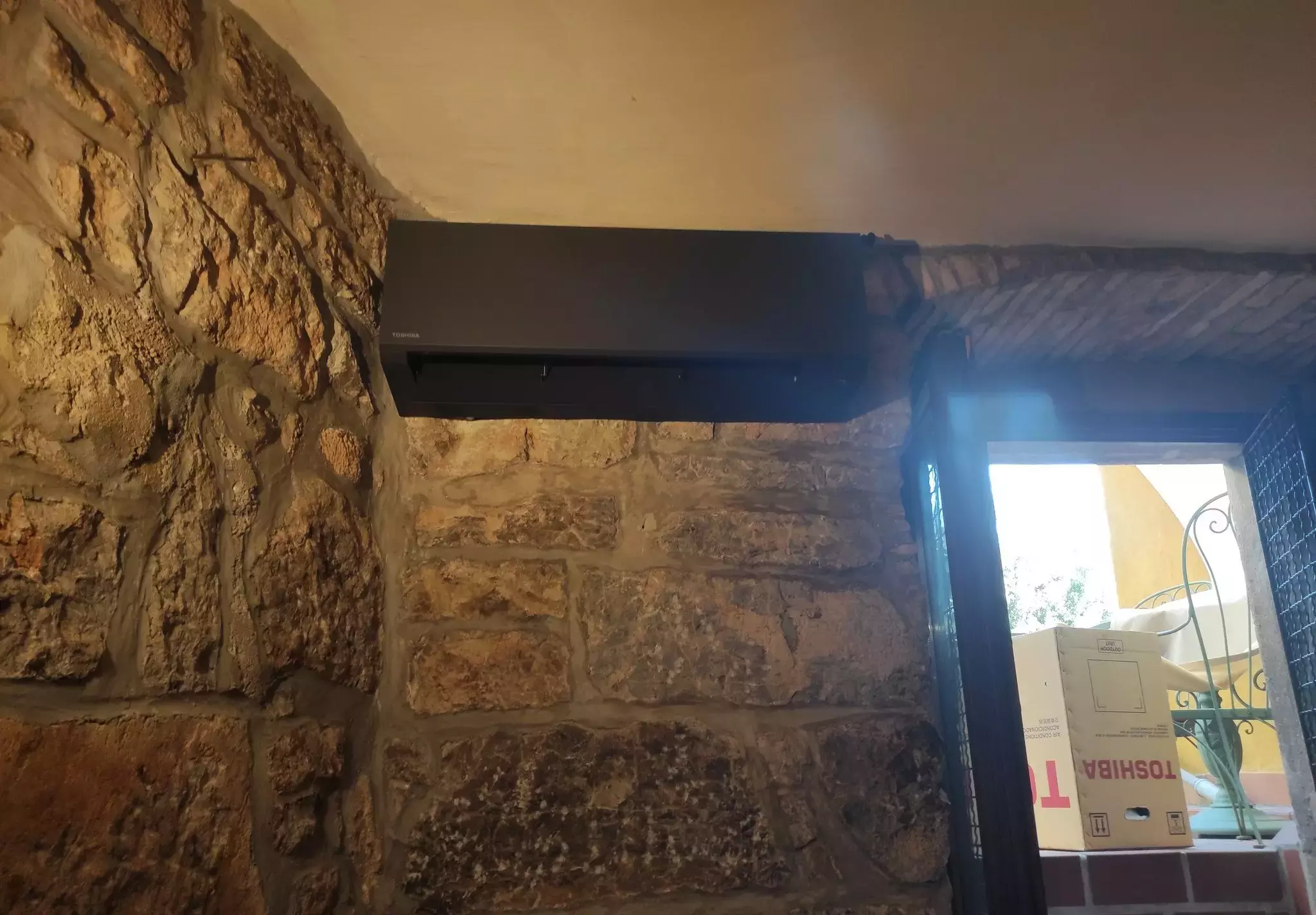 Instalacije klimatizacije i elektroinstalacije Kostrena