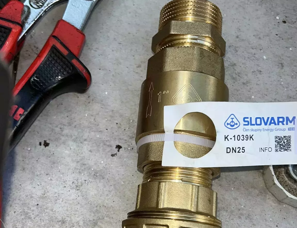 Prodaja i ugradnja kupaonskog namještaja u Viru, Hrvatska